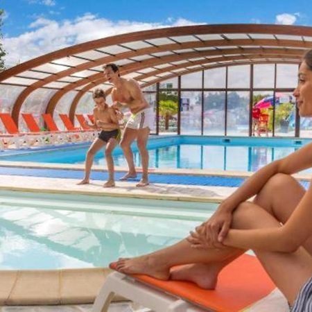 Bungalow Charmant Onzain + Piscine Exterior photo